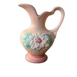 Vintage Hull Pottery  WATER LILY  Ewer 5.5”